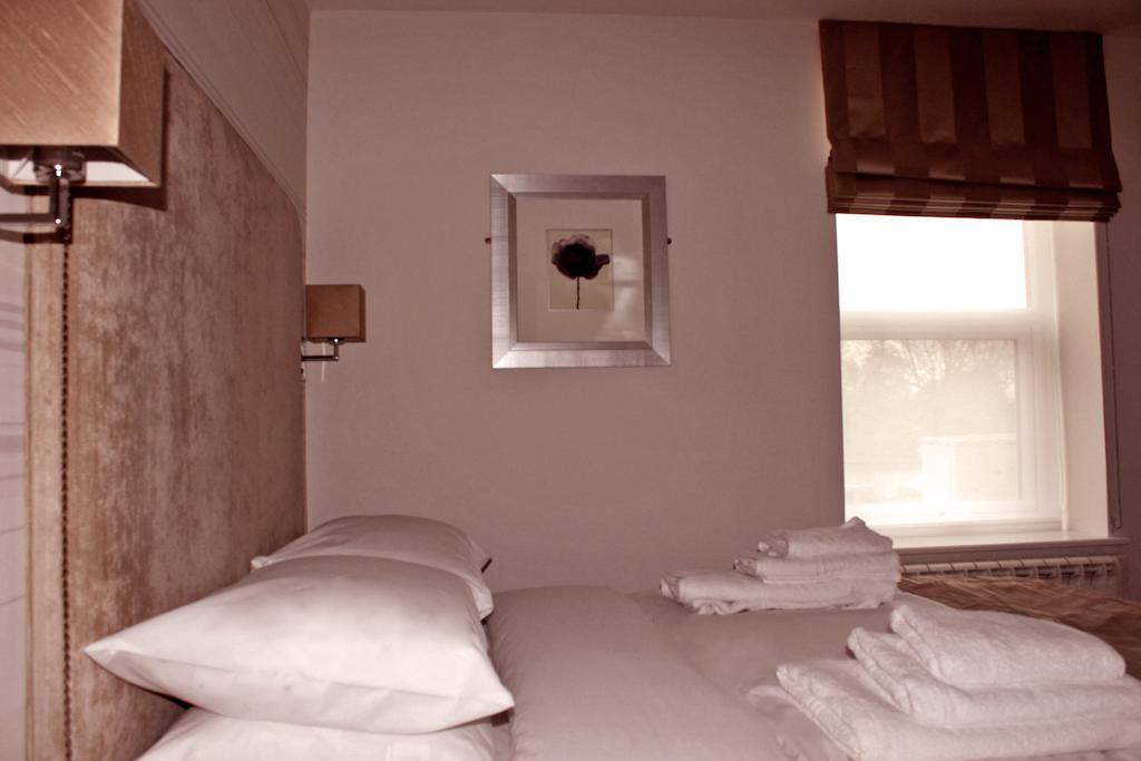 Mccafferty'S Guesthouse Ilford Ruang foto