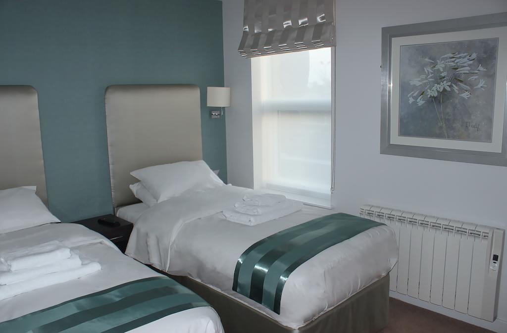 Mccafferty'S Guesthouse Ilford Ruang foto