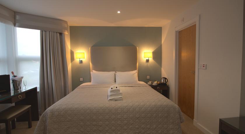 Mccafferty'S Guesthouse Ilford Ruang foto